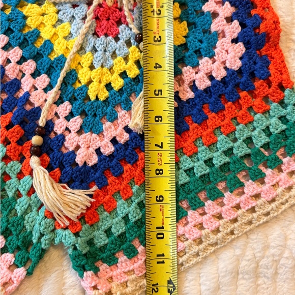 Micas NWT Crochet Rainbow Two Piece Set Lace Up Top & Shorts Size M - Picture 9 of 9